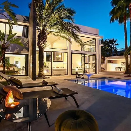 5 Chambres Avec Piscine * Saint Tropez